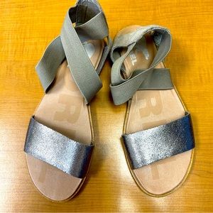 Sorel Metallic Sandals size 6.5